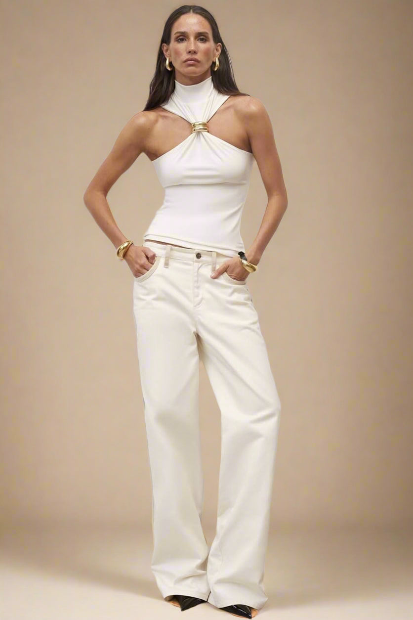 Doria | Top med elegant guldringdetalje